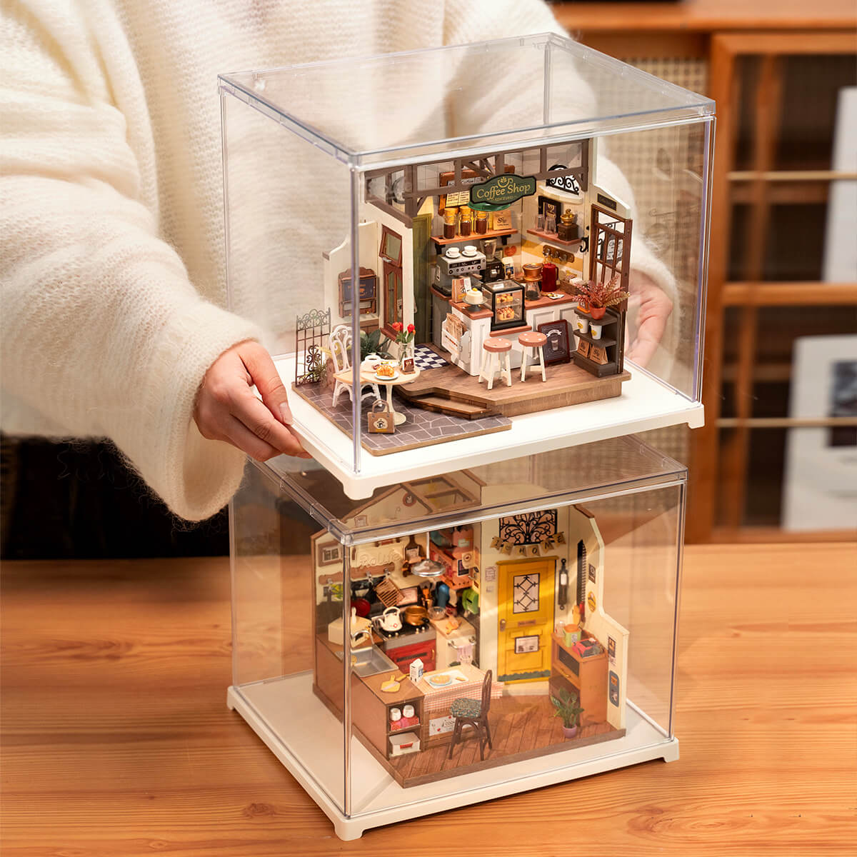 Rolife Miniature House Display Box DF03L gallery image 4
