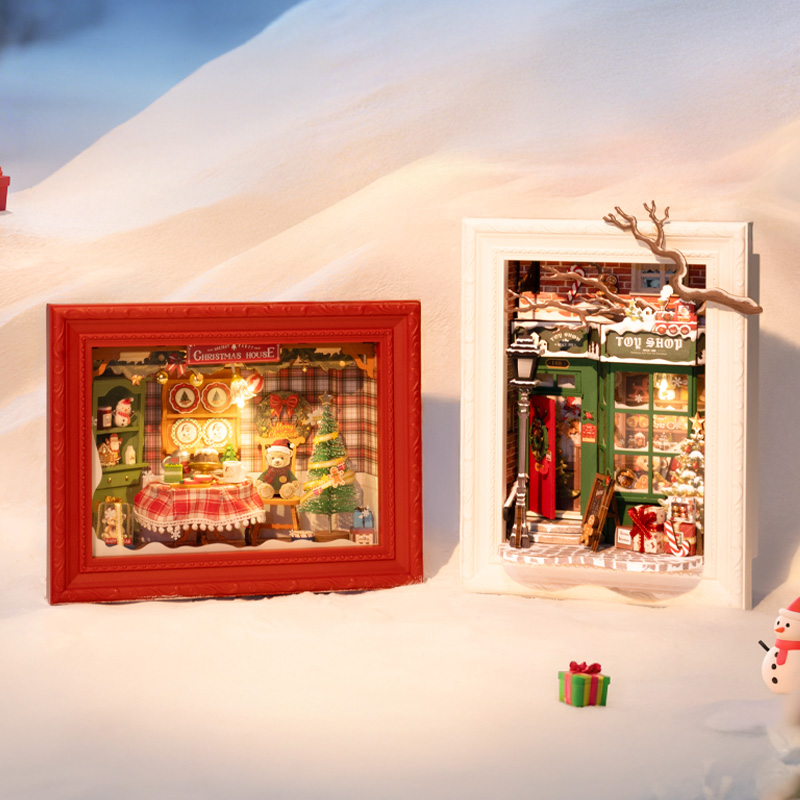 Santa's Toy Shop DP006 wall display scene with multiple holiday story frames