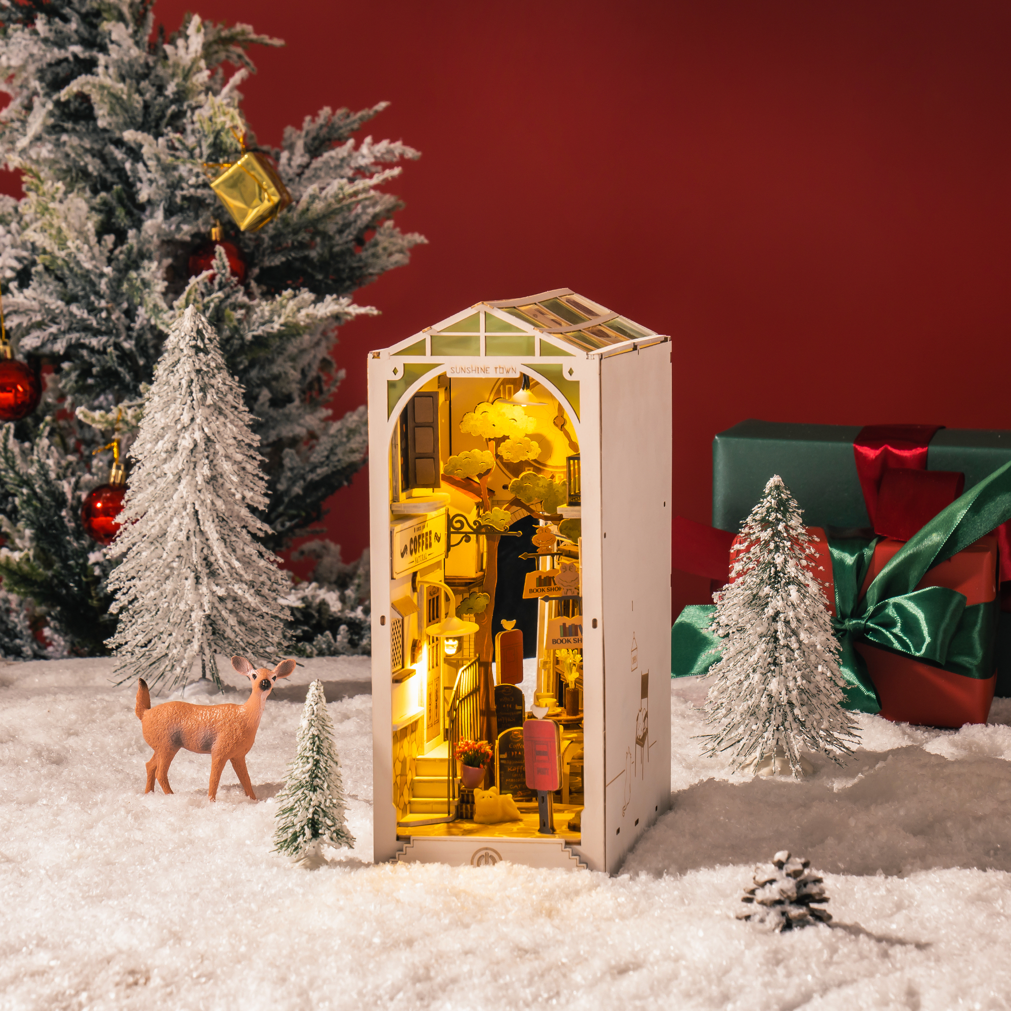 Rolife DIY Book Nook Kit Sunshine Town TGB02 winter holiday bookshelf display scene