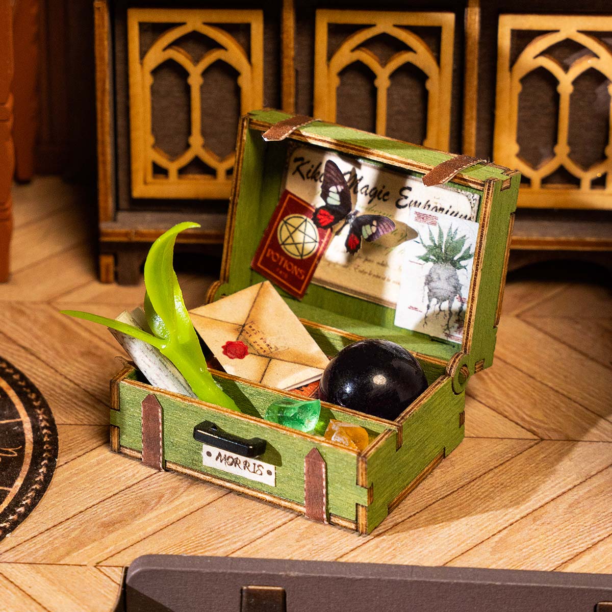 Rolife DIY Miniature House - The Magic Study DG166 gallery image 5