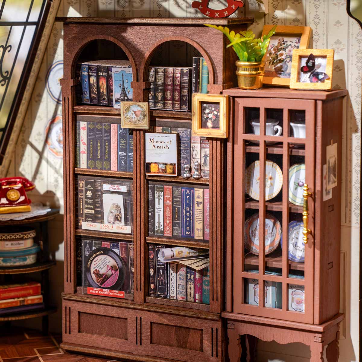 Catherine's Living Room DG175 close-up of the retro bookcase and storage details