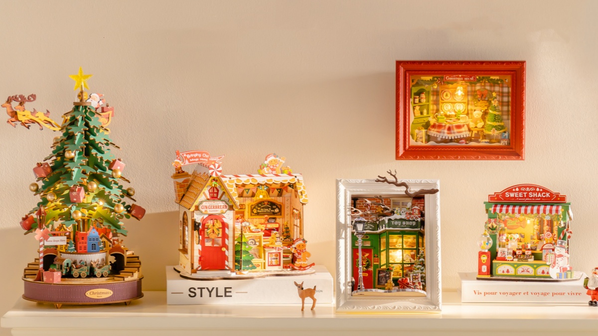 Christmas Decorations for Small Spaces