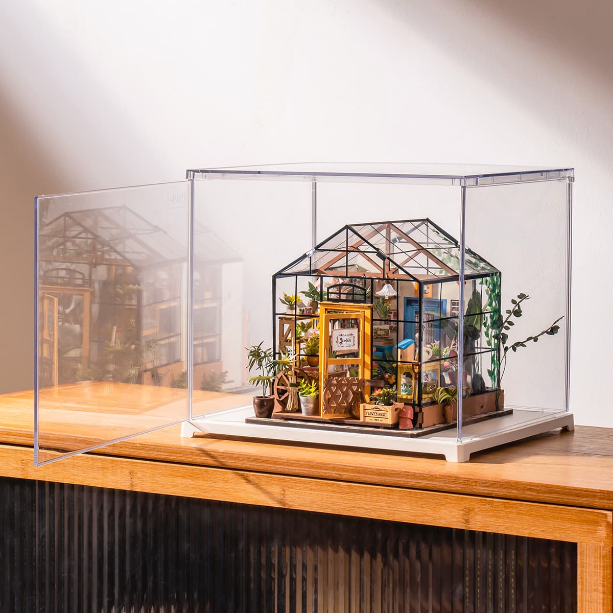 Rolife Cathy's Flower House DG104 with Display Box DF03L gallery image 3