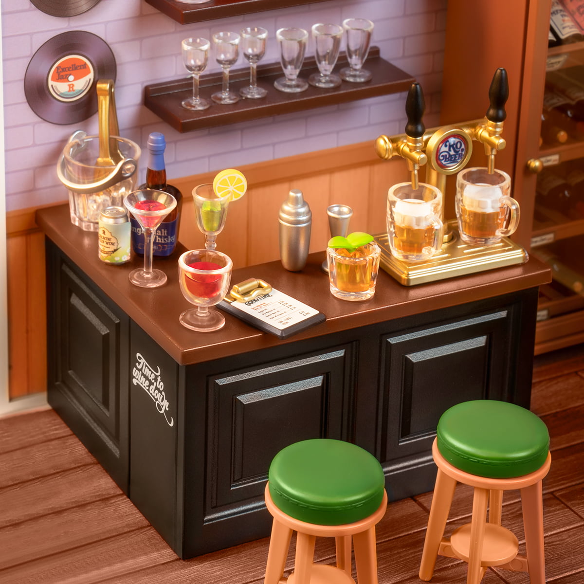 Rolife Leisurely Cheers Bar Super Creator Miniature House DW012 gallery image 5