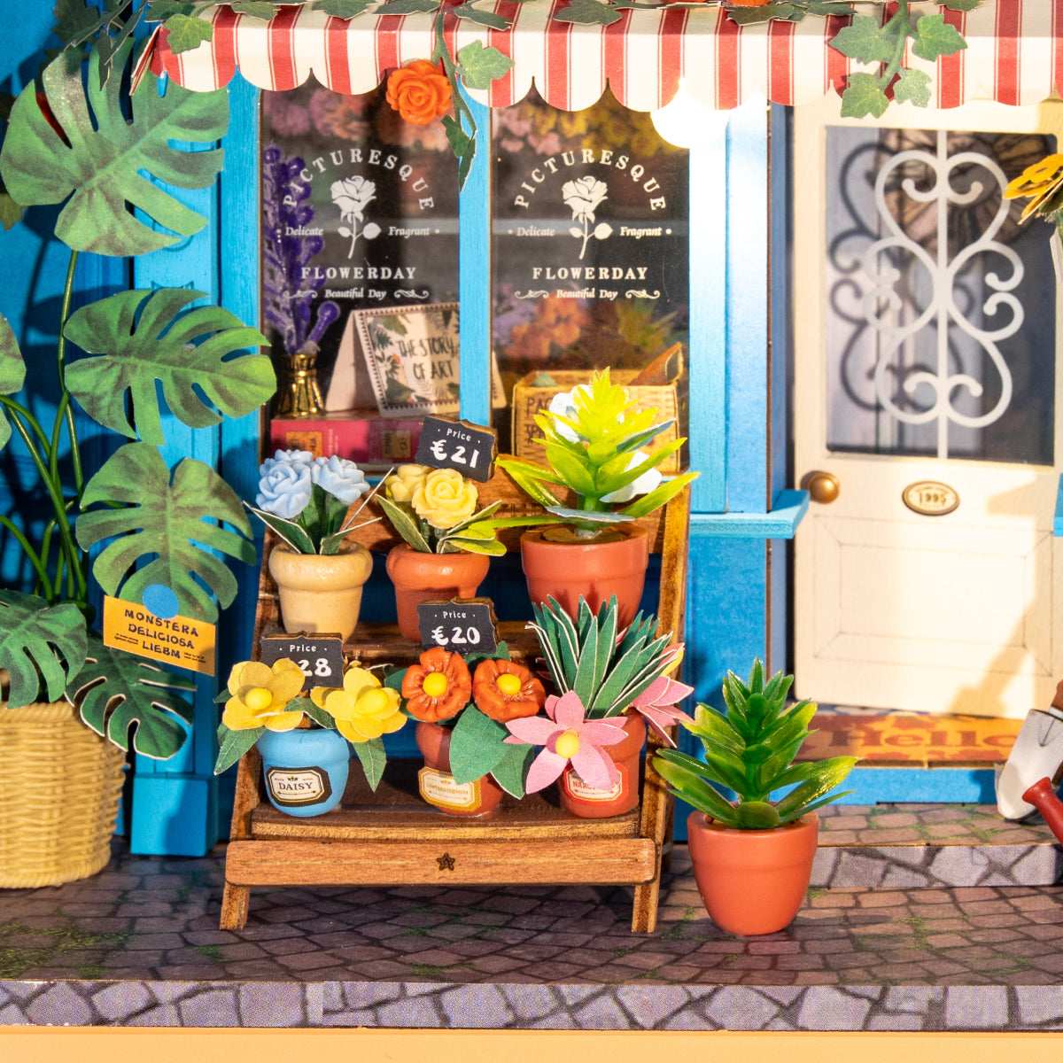 Daily Fresh Flower DP003 close-up of the flower stall and potted plant details