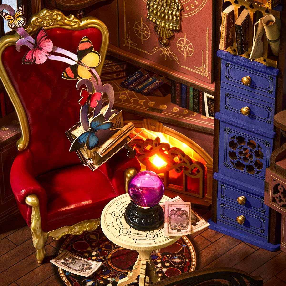 Magic Fantasy Corner TGB14 close-up of the chair, desk, and crystal ball details