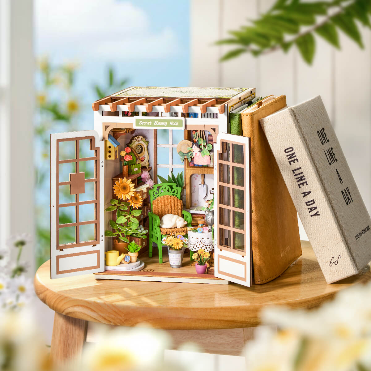 Rolife DIY Book Nook - Secret Bloomy Nook TGE04