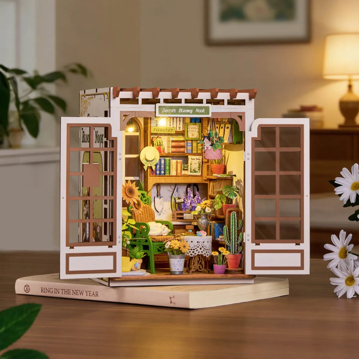 Rolife DIY Book Nook - Secret Bloomy Nook TGE04