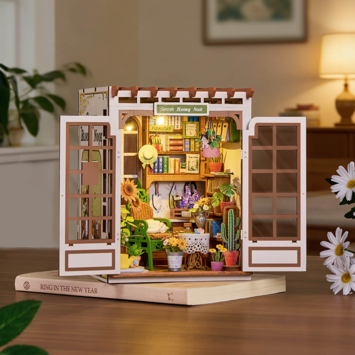 Rolife DIY Book Nook - Secret Bloomy Nook TGE04