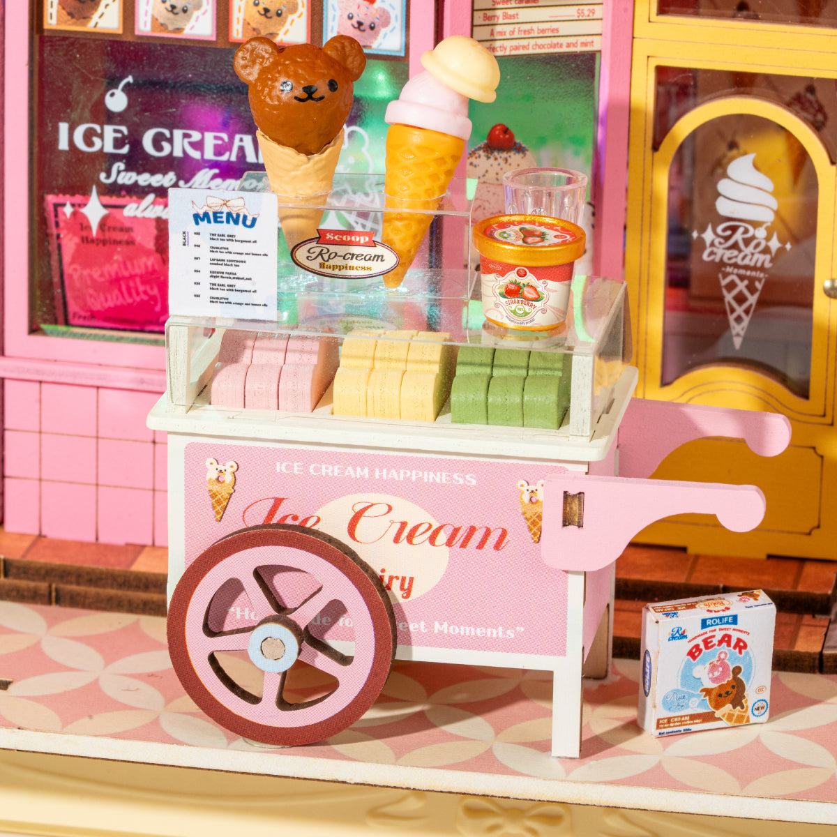 Sweet Scoopery Ice Cream DP002 close-up of the ice cream cart and dessert stand details