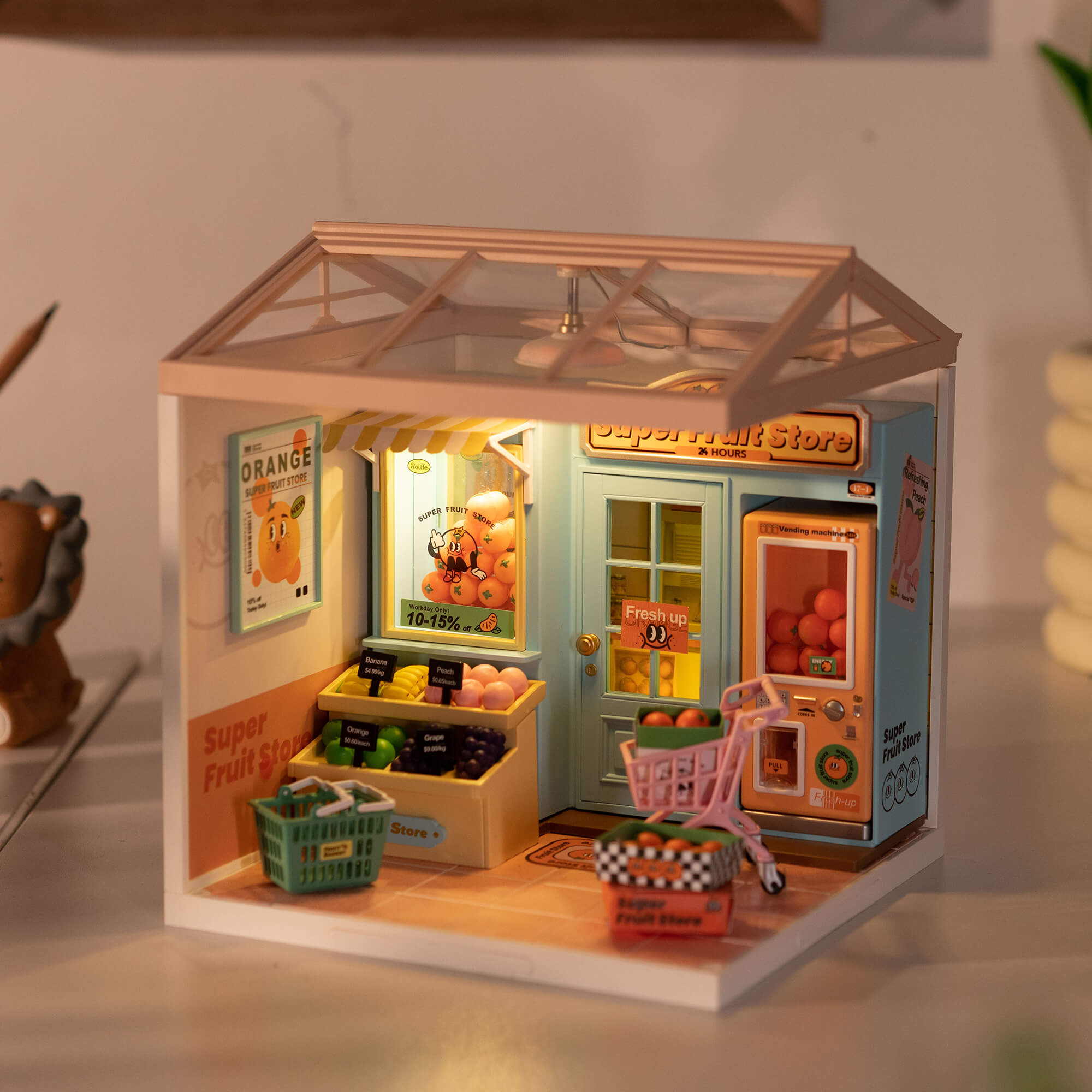 Rolife Super Fruit Store Super Creator Miniature House DW003 warm tabletop display scene