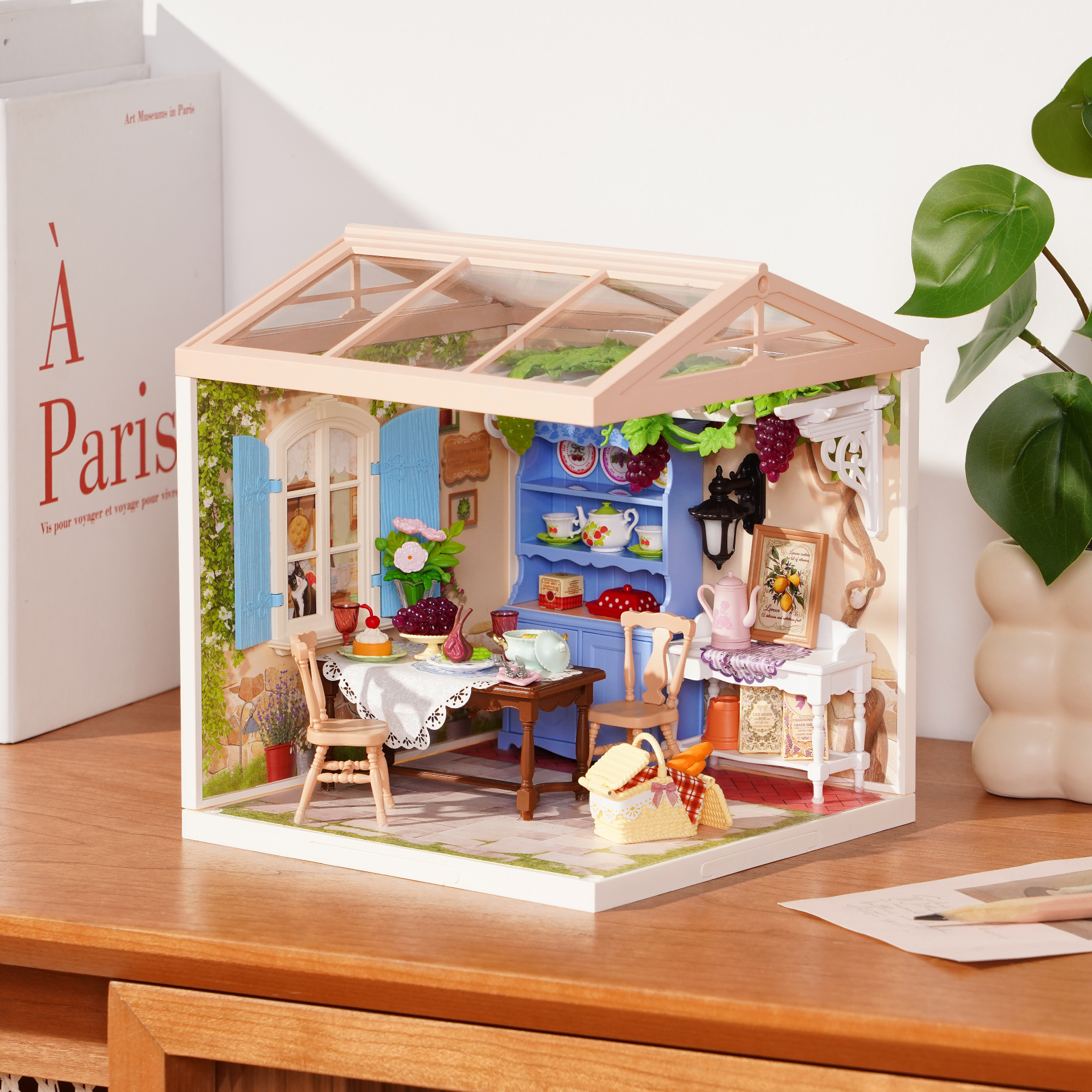 Rolife Midsummer Dream Yard DW025 miniature room in a tabletop home scene