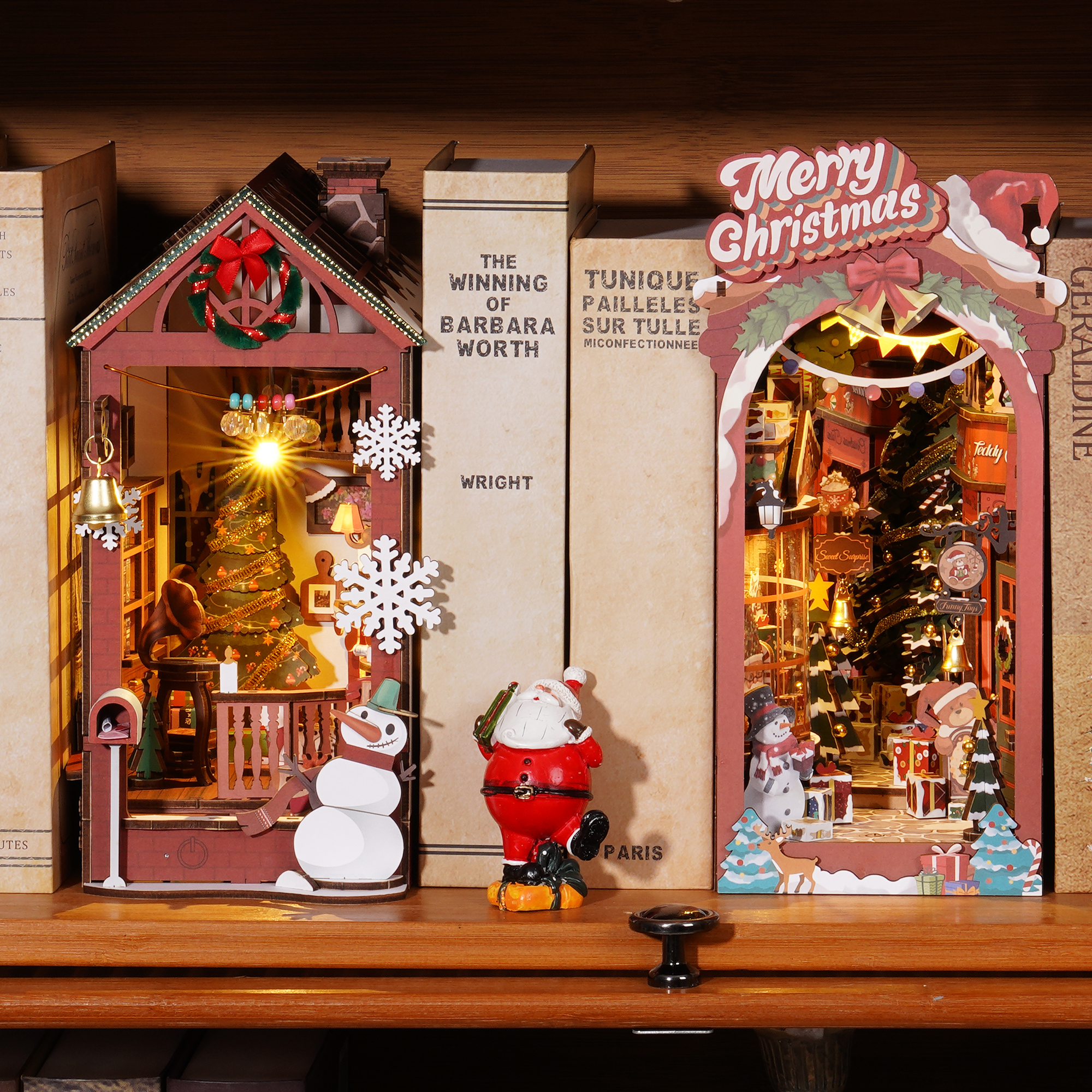 Rolife DIY Book Nook Kit - Christmas Indoor Scene TGC07 gallery image 6