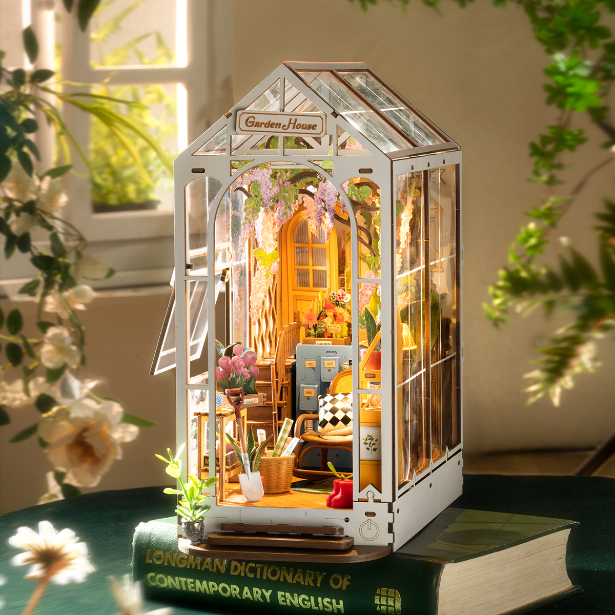Rolife DIY Book Nook Kit - Holiday Garden House TGB06 tabletop display scene