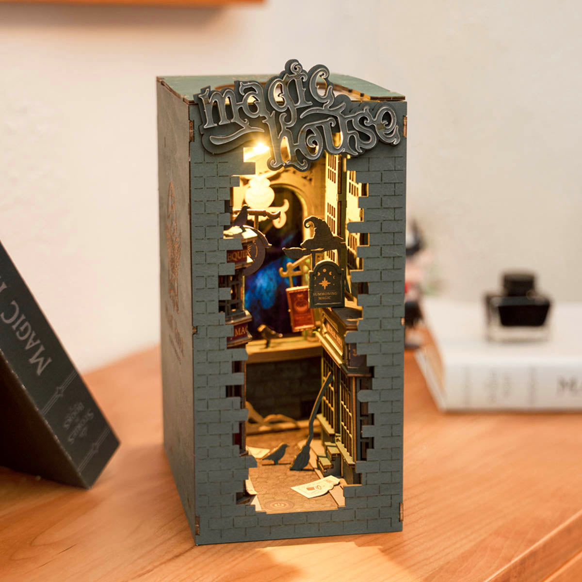 Rolife DIY Book Nook Kit Magic House TGB03 warm bookshelf display scene